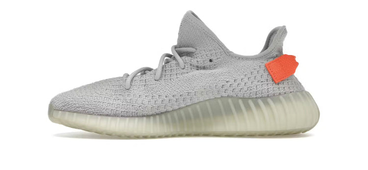 Yeezy Boost 350 v2 Tail Ligth