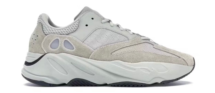 Adidas yeezy Boost 700 en blanco sal