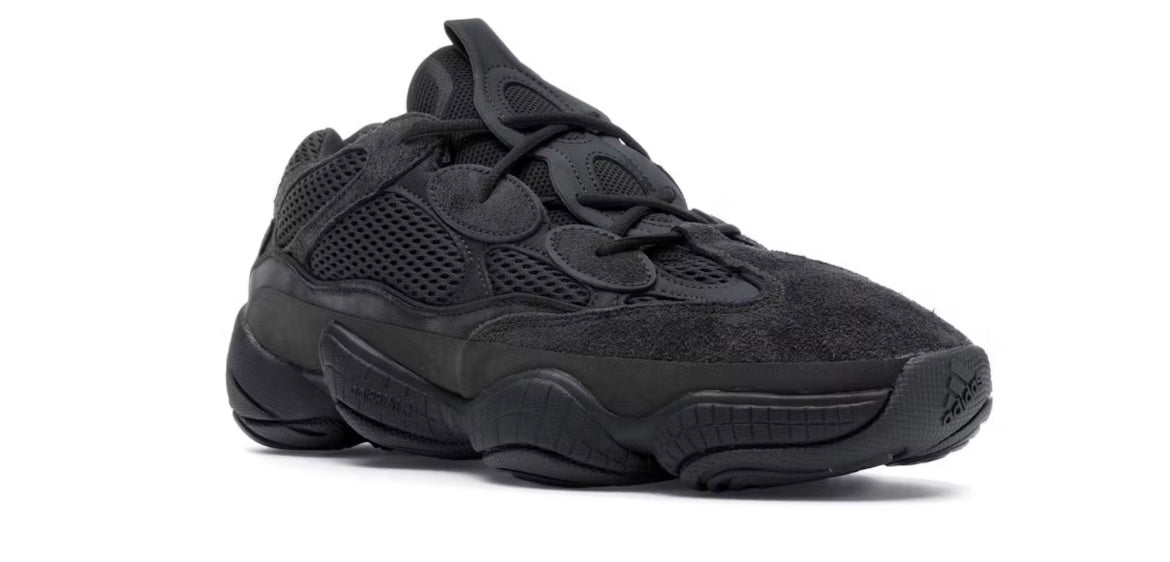 adidas Yeezy 500
Utility Black