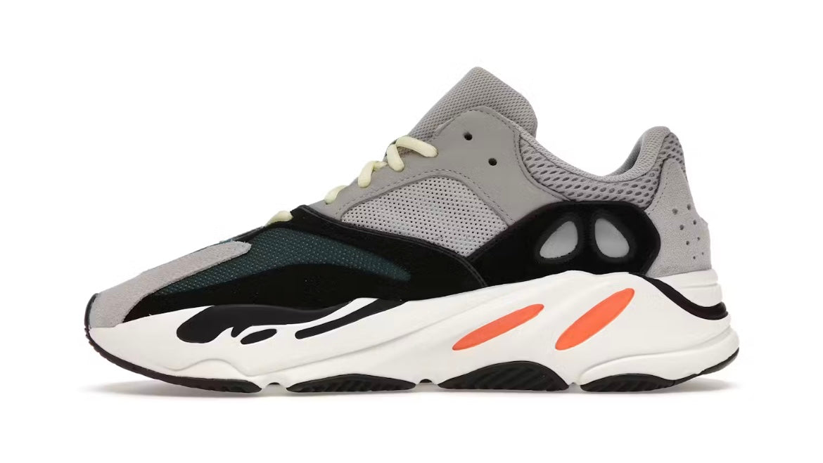 Adidas yeezy boost 700 wave runner