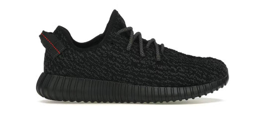 Adidas yeezy Boost 350 v2 pirate en negro