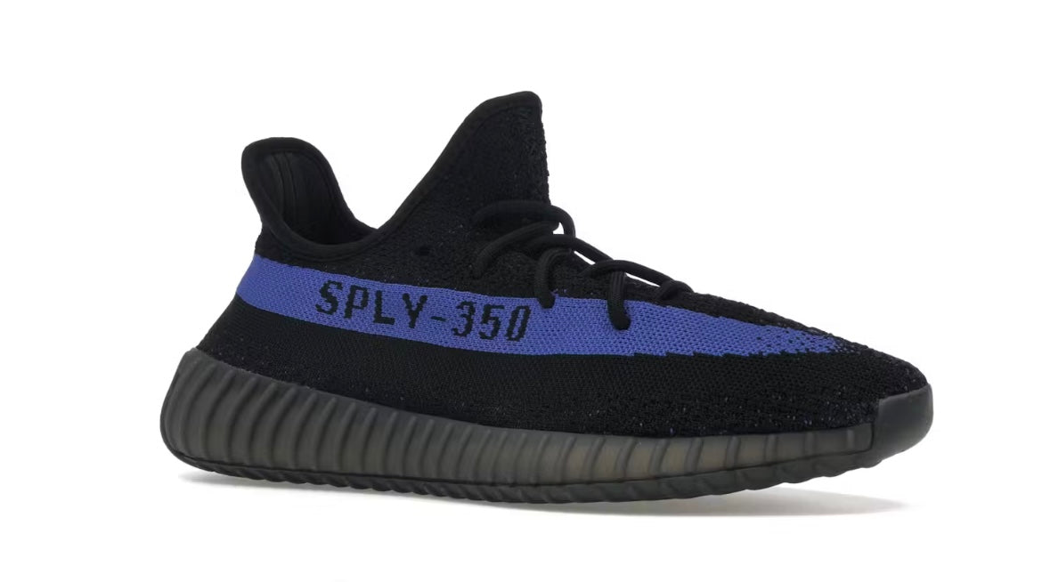 adidas Yeezy Boost 350 V2
Dazzling Blue