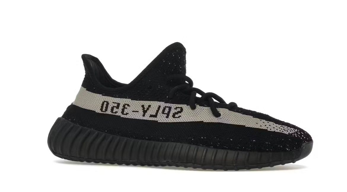 adidas Yeezy Boost 350 V2
Oreo Black White