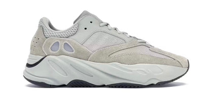 adidas Yeezy Boost 700
Salt